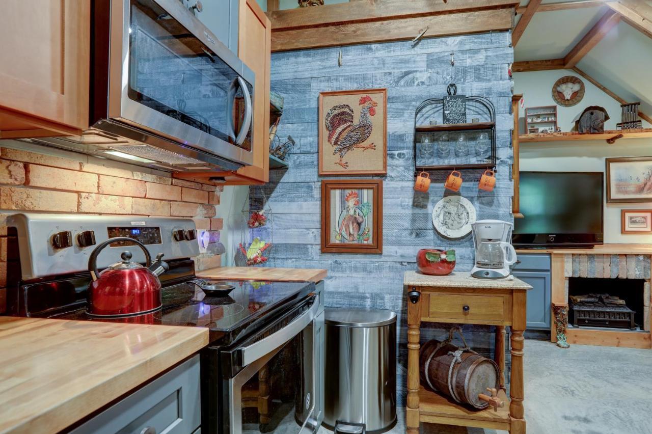 Odell'S Place Hood Exterior photo